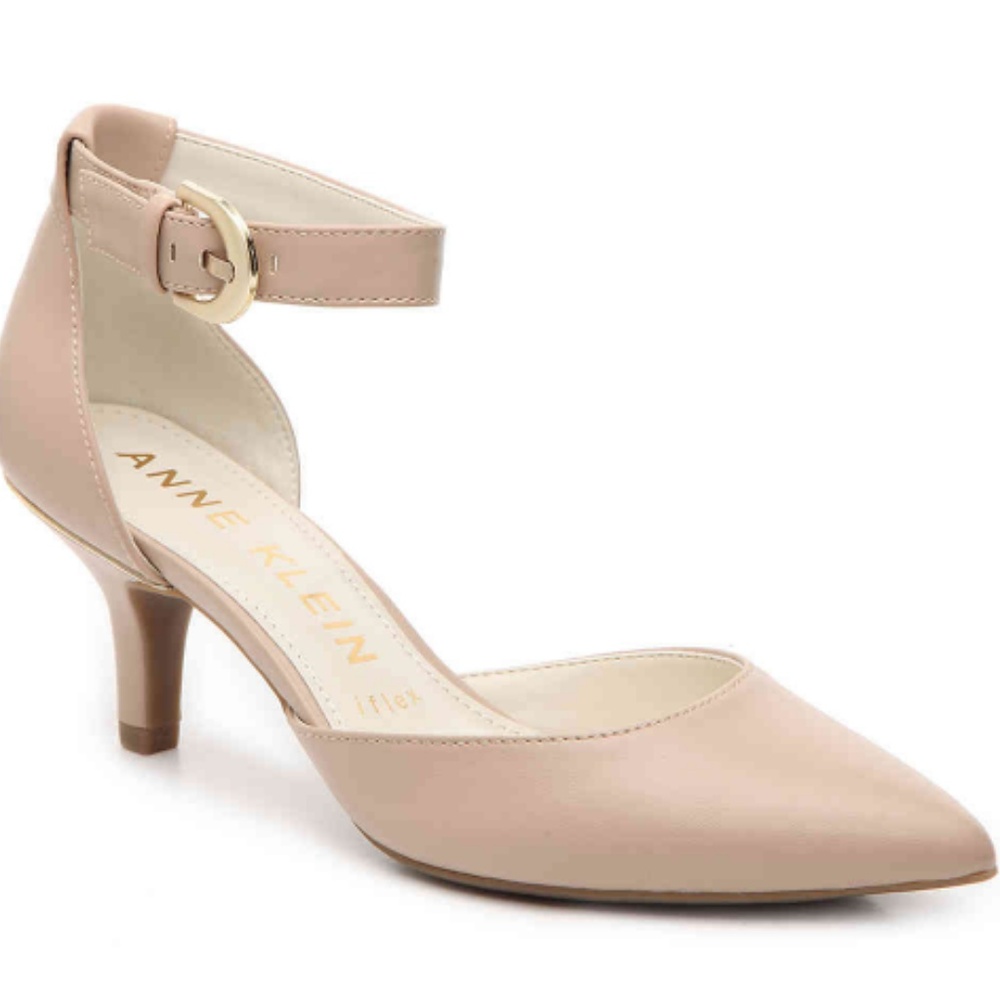 Anne Klein kitten heel pumps, size 9.5